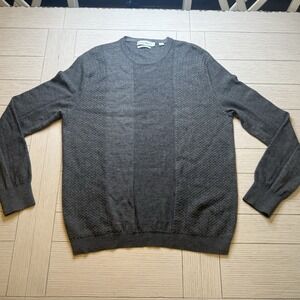 Calvin Klein Italian Yarn Merino Wool Men's Gray Textured Long Sleeve Sweater. L